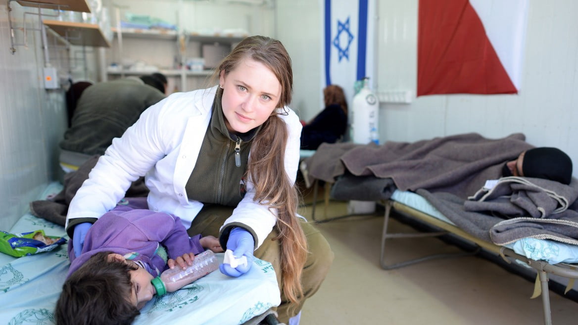 Israel Proposes Humanitarian Aid to Lebanon Amid Financial Crisis